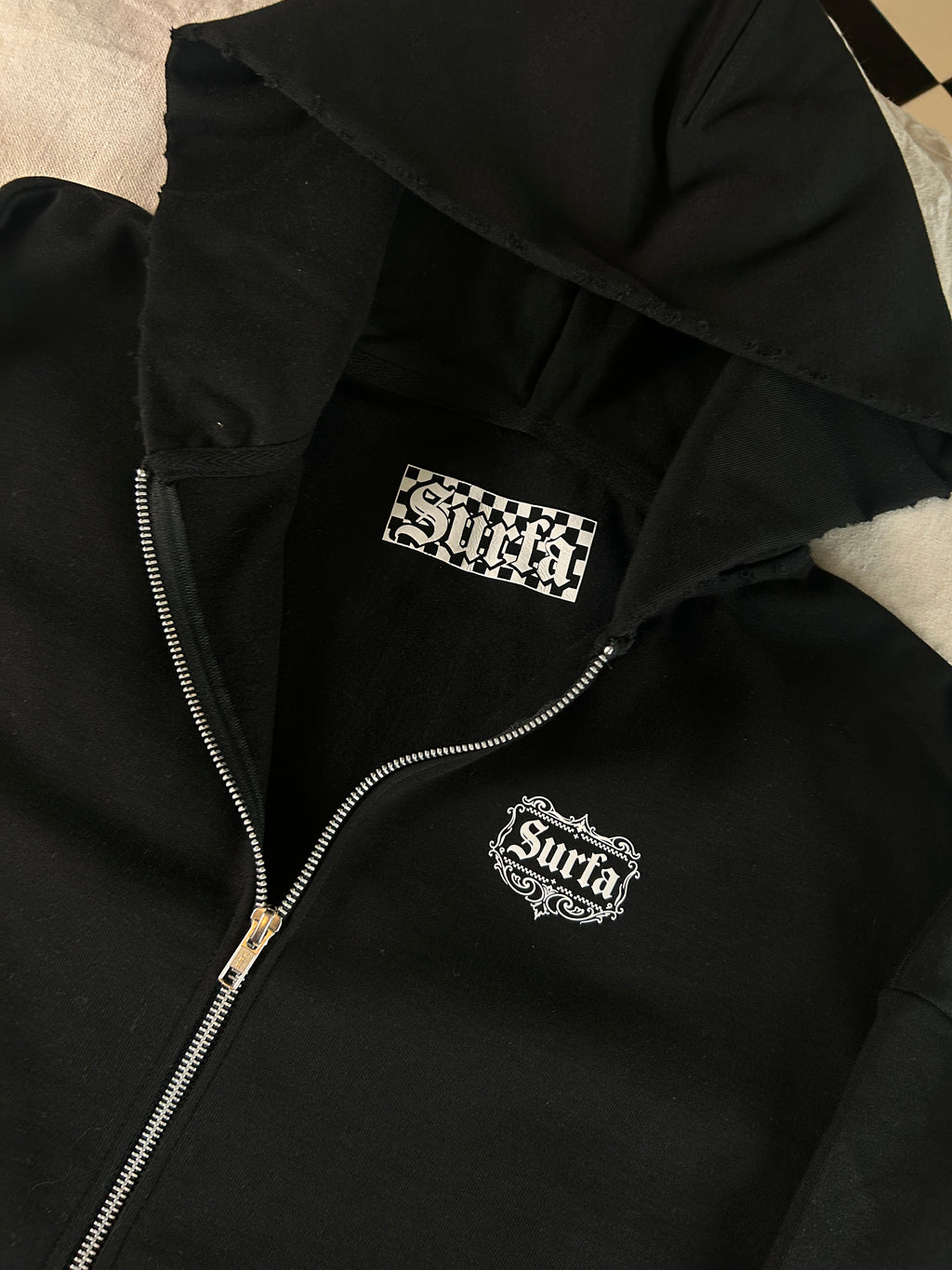 Crest Heavyweight Zip Hoodie