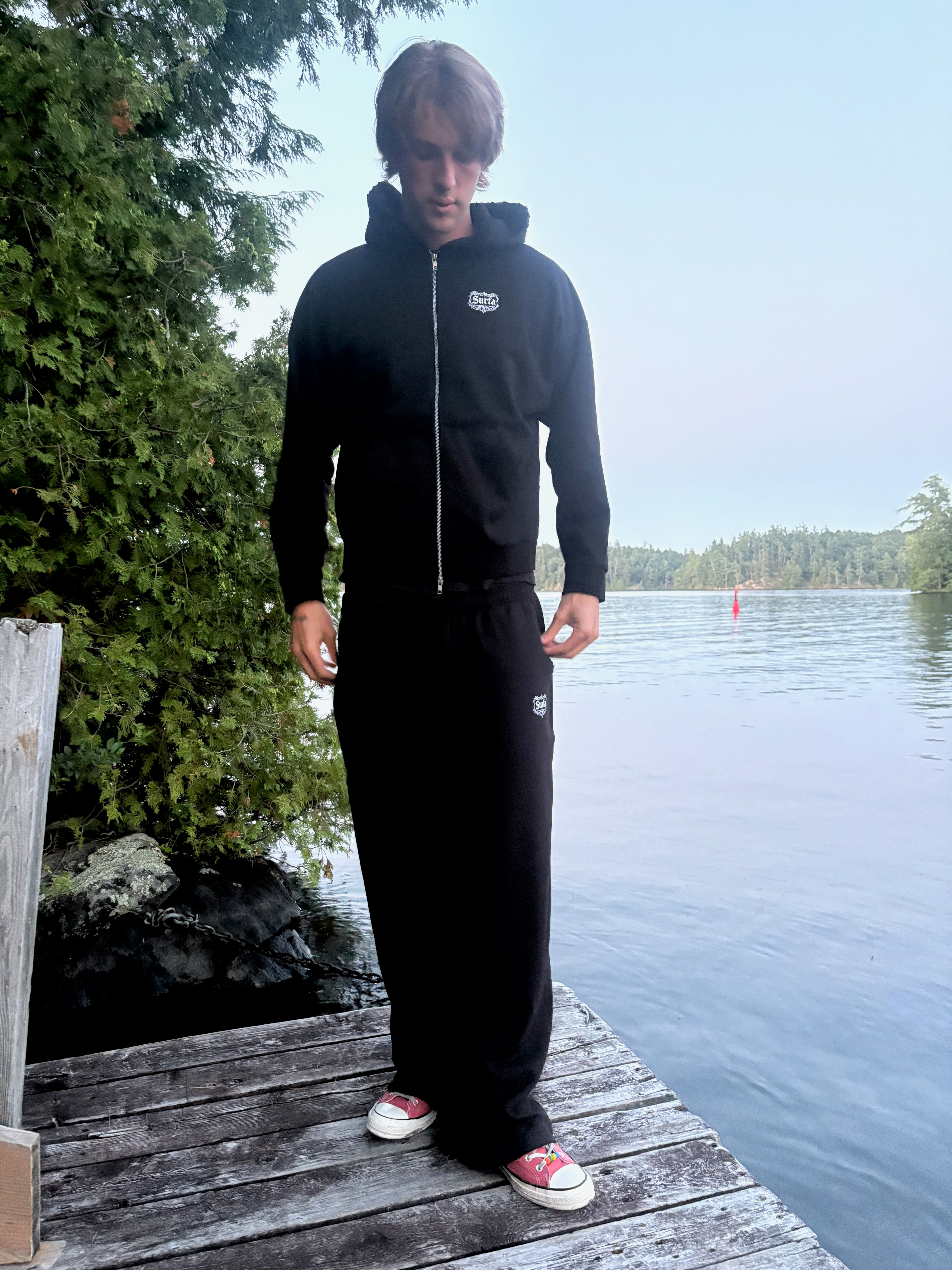 Crest Heavyweight Zip Hoodie